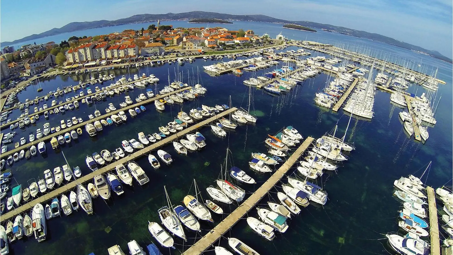 Beautiful Apartment In Biograd Na Moru